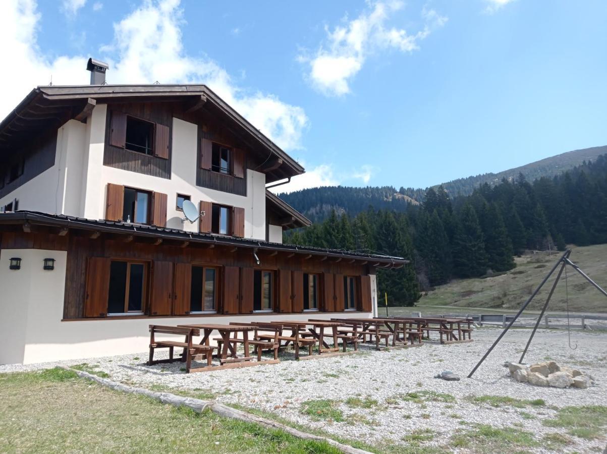 Rifugio Garibaldi LEDRO Exterior foto